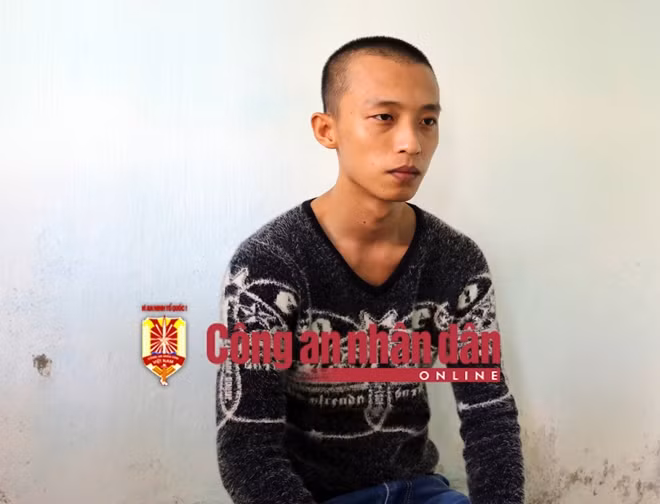 Nguyễn Văn Hân bị bắt giữ khi đang lẩn trốn (Ảnh: Đội tuyên truyền CA tỉnh Kiên Giang)