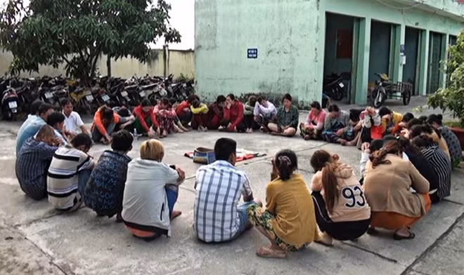 Các đối tượng bị bắt giữ.
