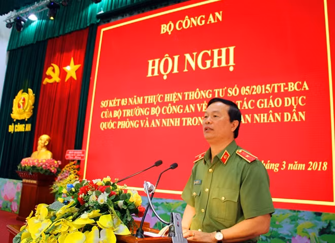 Thiếu tướng, GS.TS Bùi Minh Giám phát biểu chỉ đạo tại Hội nghị.