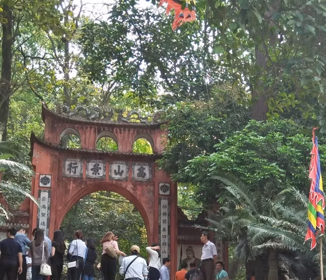 Đền Hùng tại Phú Thọ