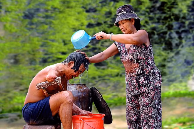 Tác phẩm "Tình già"