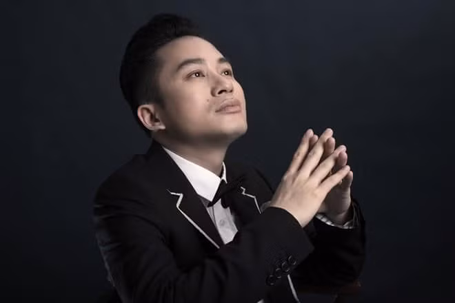 Ca sĩ Tùng Dương sẽ biểu diễn ca khúc Nga - "Đàn sếu"