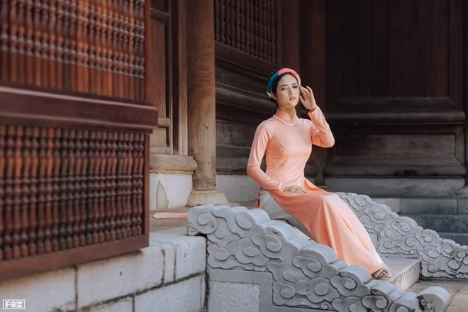 Tà áo dài được kỳ vọng kết nối giữa quá khứ và hiện tại