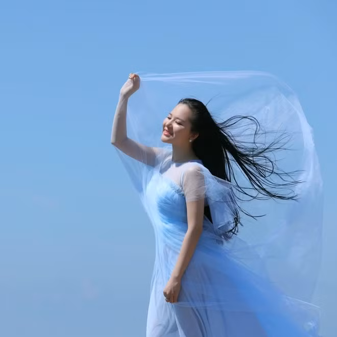 Ca sĩ Phạm Thùy Dung