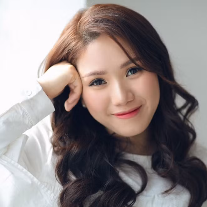 Ca sĩ Thùy Chi