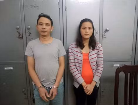 Vợ chồng Đức, Nhường thu mua số tang vật trộm cắp rồi mang bán lại cho chính những người bị hại.