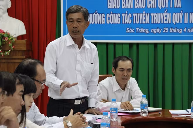 Ông Trần Văn Trí, Phó Chủ tịch UBND TP Sóc Trăng, phát biểu tại hội nghị.