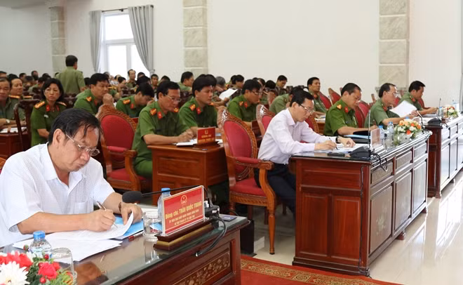 Các đại biểu tham dự Hội nghị.