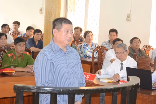 Bị cáo Thy trước tòa.