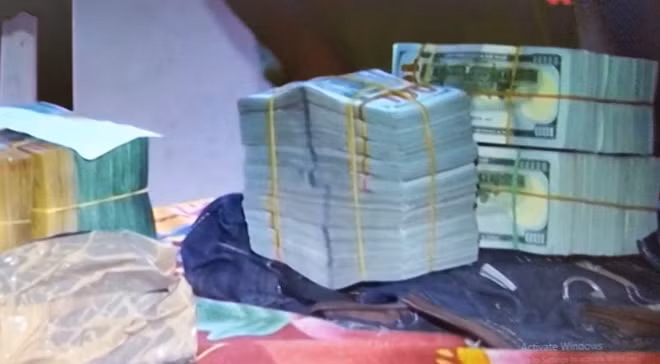 Sau khi xác minh làm rõ, Công an tỉnh Hậu Giang trả lại số ngoại tệ trị giá trên 9,5 tỷ đồng cho ông Thạch.