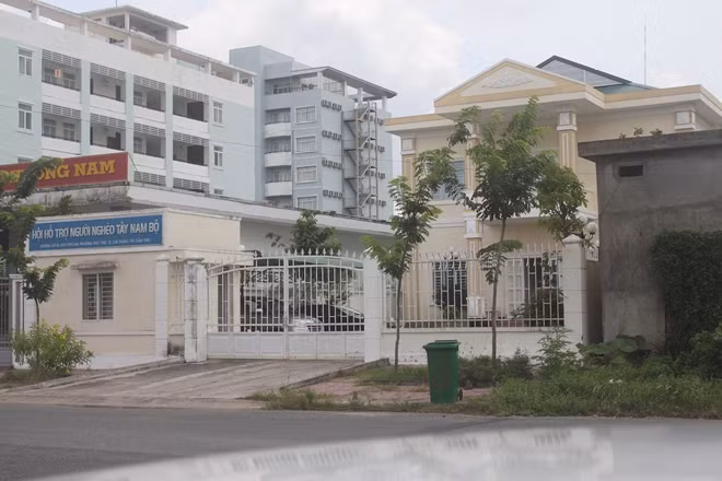 Hội hỗ trợ người nghèo Tây Nam Bộ, vừa xin trả lại đất cho TP Cần Thơ.