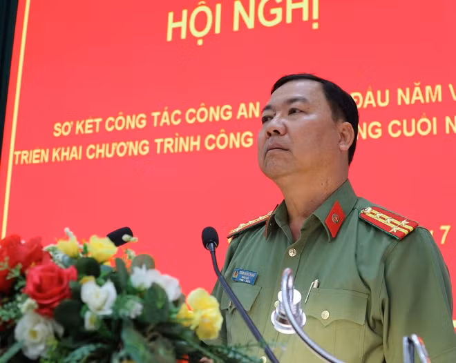 Đại tá Trần Ngọc Hạnh, Giám đốc Công an TP Cần Thơ, phát biểu khai mạc Hội nghị.