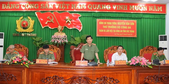 Thứ trưởng Nguyễn Văn Sơn, phát biểu chỉ đạo tại buổi làm việc với Công an tỉnh Sóc Trăng.