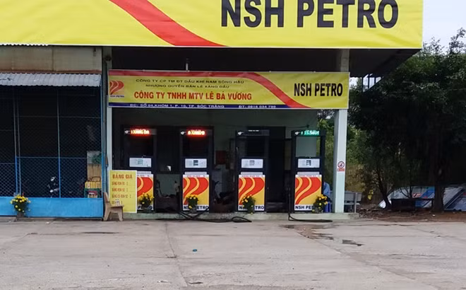 Cây xăng của gia đình đồng chí Lê Bá Tòng - nơi xảy ra vụ việc vào đêm mùng 5 Tết Nguyên đán.