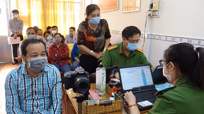 Công an tỉnh Cà Mau đẩy nhanh tiến độ cấp CCCD cho người dân trong tỉnh