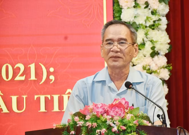 Đồng chí Lữ Văn Hùng, phát biểu tại Hội nghị.