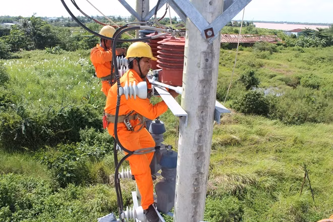 EVNSPC chuẩn bị nhiều phương án đảm bảo cấp điện chống hạn, tại các tỉnh ĐBSCL.