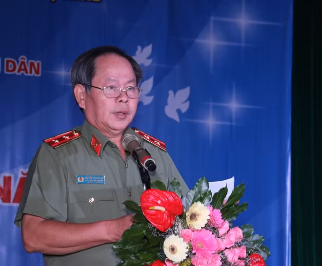 Trung tướng Nguyễn Thanh Nam, Phó Tổng cục trưởng Tổng cục Chính trị CAND phát biểu khai mạc Hội thi.