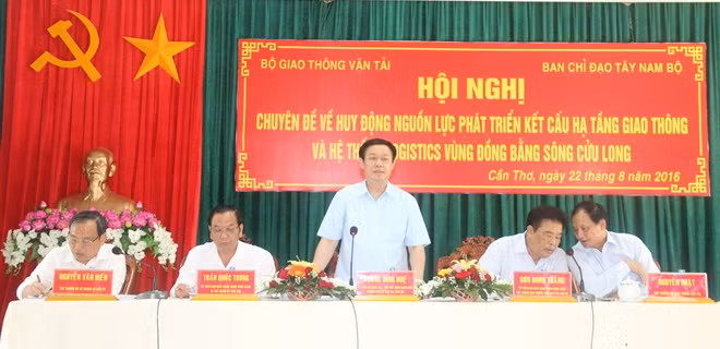 Phó Thủ tướng Vương Đình Huệ phát biểu tại hội nghị