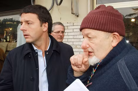 Thủ tướng Italia Matteo Renzi và bố, ông Tiziano Renzi. Thủ tướng Italia Matteo Renzi và bố, ông Tiziano Renzi.