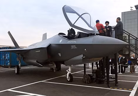 F-35B là loại máy bay chiến đấu thế hệ mới nhất, có khả năng cất, hạ cánh theo phương thẳng đứng.