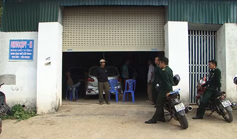 Ngôi nhà Thào A Bình bị bắt. Ngôi nhà Thào A Bình bị bắt.