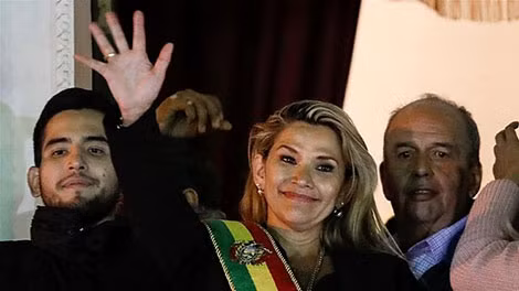 Tổng thống tạm quyền Bolivia Jeanine Anez.