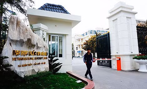 Các trường đại học Việt Nam trong hàng chục năm qua luôn đối diện với tình trạng thiếu thốn ngân sách, còn thu học phí cao lại không được.