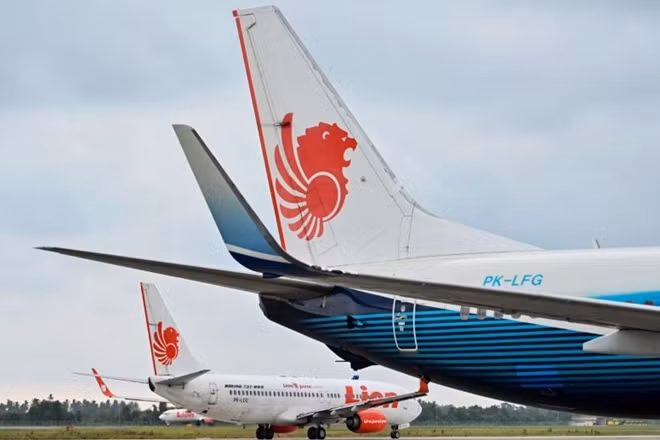 Một chiếc máy bay Boeing 737-800 của Lion Air tại sân bay ở Padang, West Sumatra ngày 3-9-2019.