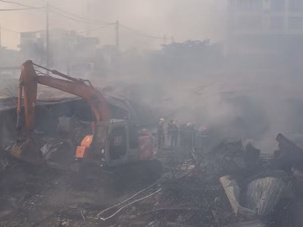 Hiện trường vụ cháy. Hiện trường vụ cháy.