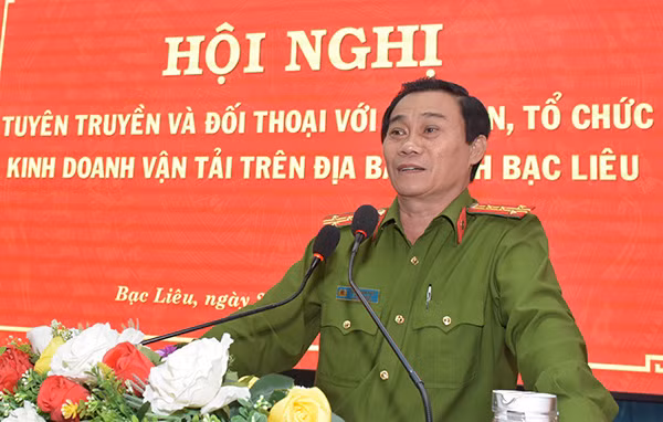 Đại tá Ngô Thành Thật, Phó Giám đốc Công an tỉnh Bạc Liêu phát biểu tại Hội nghị.