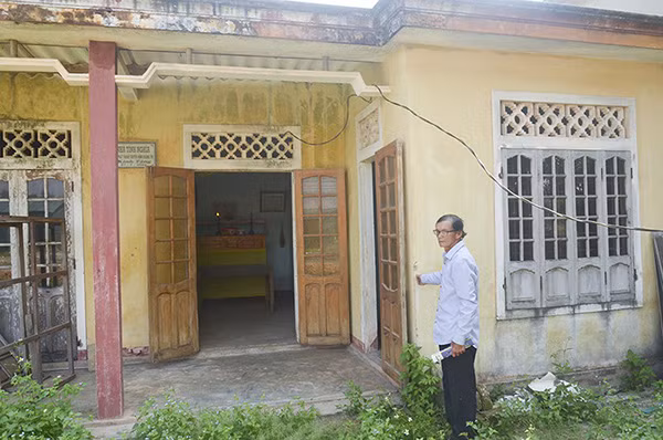 Ngôi nhà tình nghĩa của mẹ Trần Thị Cống. Ngôi nhà tình nghĩa của mẹ Trần Thị Cống.