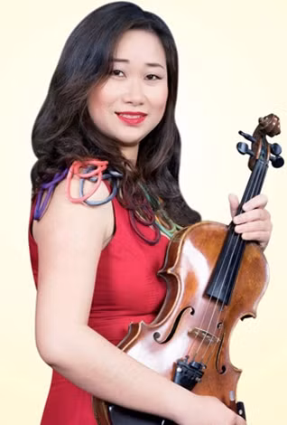 Nghệ sỹ quốc tế viola Nguyệt Thu.