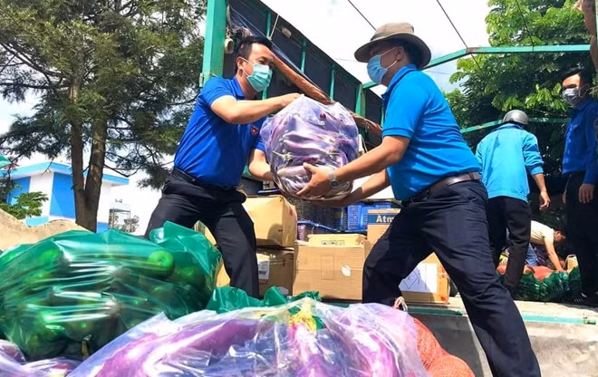 Đây là lần thứ 2 trong vòng 1 tuần qua Lâm Đồng hỗ trợ TP Hồ Chí Minh chống dịch COVID-19.