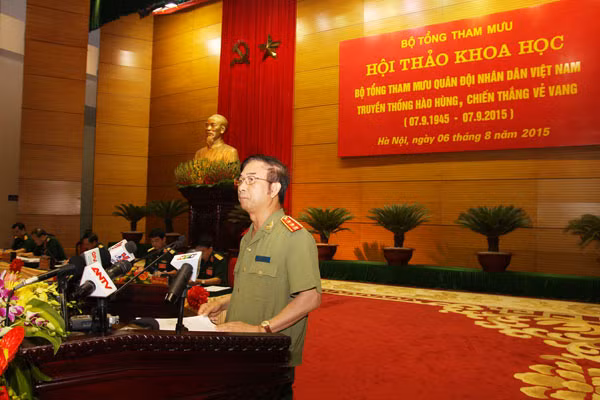 Thứ trưởng Thường trực Đặng Văn Hiếu phát biểu tham luận tại Hội thảo. Ảnh Việt Hưng. Thứ trưởng Thường trực Đặng Văn Hiếu phát biểu tham luận tại Hội thảo. Ảnh Việt Hưng.