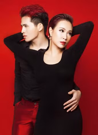 Quốc Thiên song ca cùng Uyên Linh trong ca khúc "Em xa theo bình yên".
