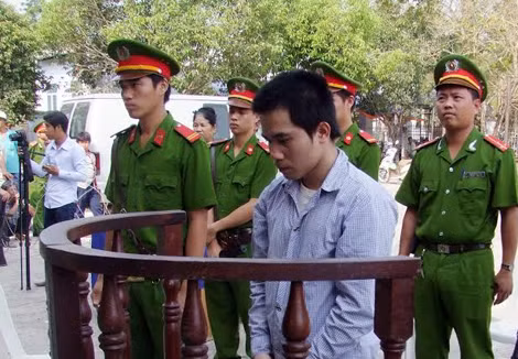 Các bị cáo tại phiên tòa.