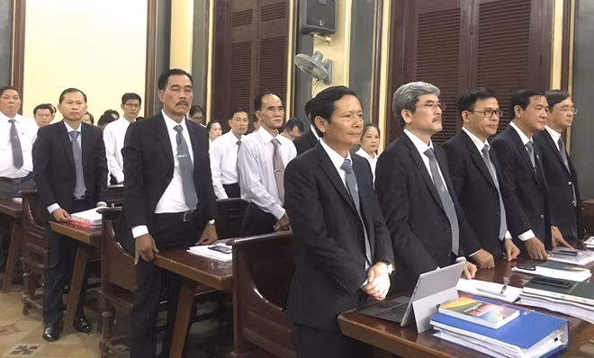 Các luật sư tham gia bào chữa trong vụ án