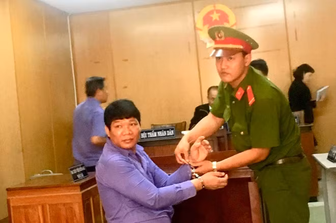 Bị cáo Kim Anh Kiệt tại toà.