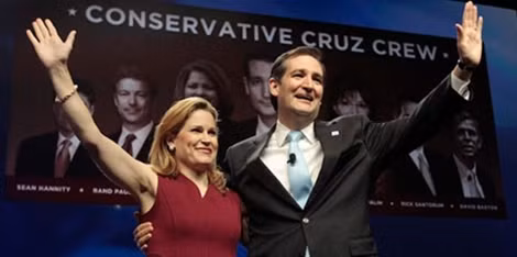 Heidi và Ted Cruz trong chuyến vận động.