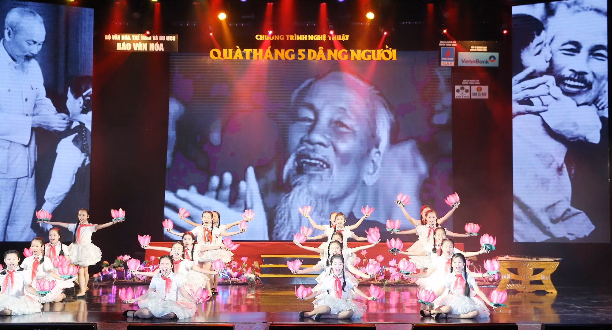 “Quà tháng 5 dâng Người” kỷ niệm 128 năm ngày sinh nhật Bác