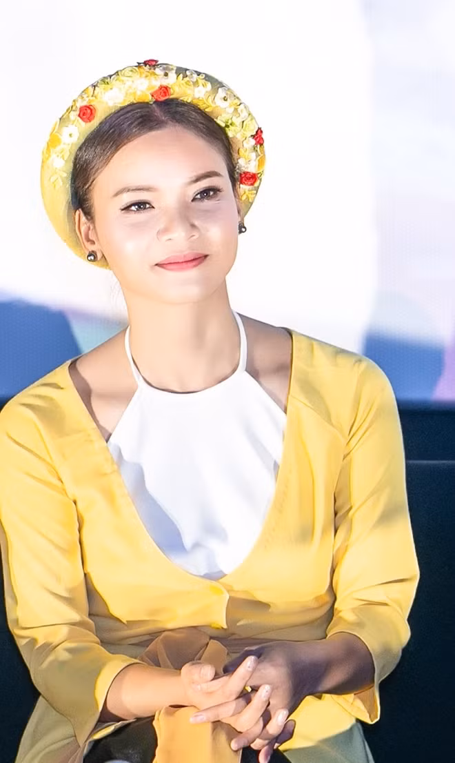 Nghệ sĩ ưu tú Phương Thảo