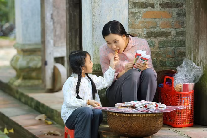 Tình mẫu tử xúc động trong MV