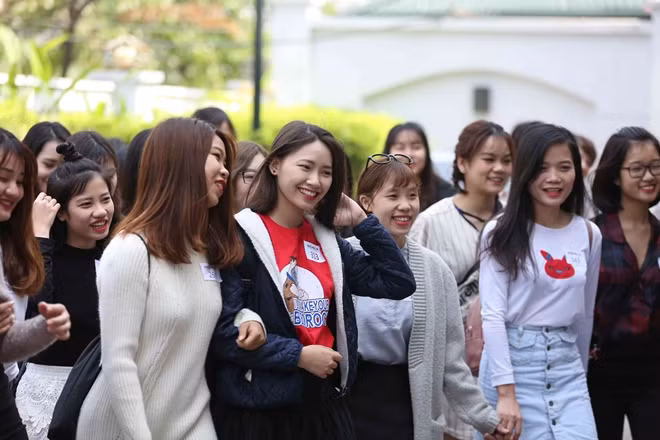 Thí sinh nô nức dự tuyển "Anh chàng độc thân"