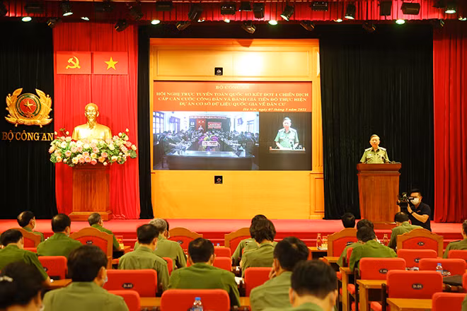 Toàn cảnh Hội nghị.