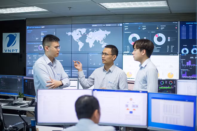 VNPT đang được biết đến là một doanh nghiệp hàng đầu trong các lĩnh vực tư vấn giải pháp thi công dự án CNTT, cung cấp sản phầm, giải pháp tích hợp, dịch vụ CNTT và phát triển phần mềm. VNPT đang được biết đến là một doanh nghiệp hàng đầu trong các lĩnh vực tư vấn giải pháp thi công dự án CNTT, cung cấp sản phầm, giải pháp tích hợp, dịch vụ CNTT và phát triển phần mềm.