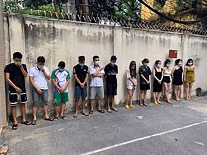 Các đối tượng được phân loại test nhanh ma tuý.