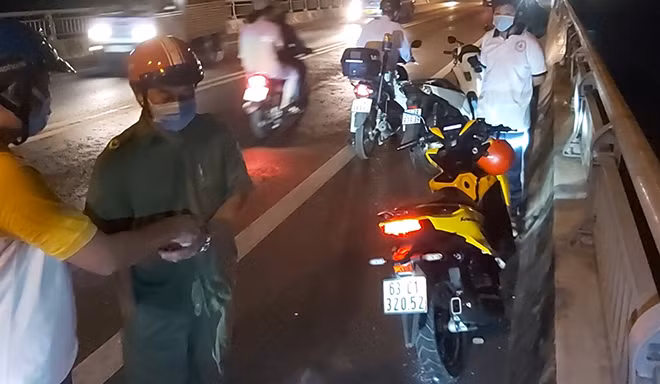 Hiện trường vụ việc. Hiện trường vụ việc.