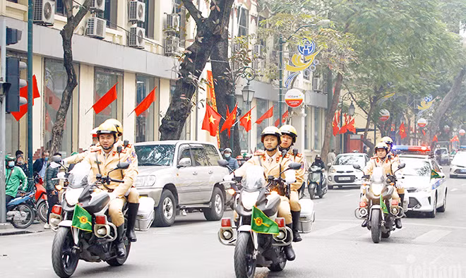 Lực lượng Công an xác định bảo vệ an toàn tuyệt đối Đại hội lần thứ XIII của Đảng là nhiệm vụ nòng cốt. Ảnh:Phạm Hải