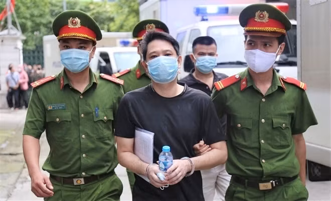 Bị cáo Bùi Quốc Việt.